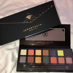 Anastasia Beverly Hills prism eye shadow palette